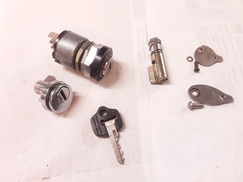 BMW R 90 S R 90/6 R 75/6 R 60/6 R 100 S RS RT R 80 KIT SERRATURE 51251233279 - Foto 19 di 23