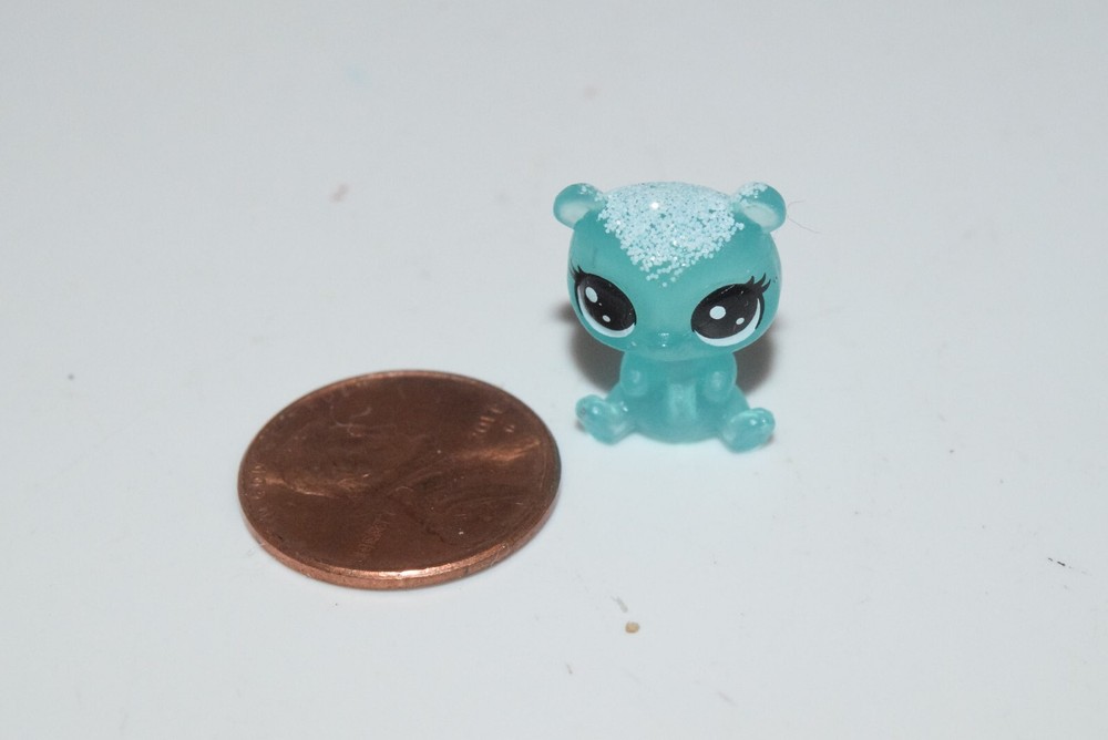 LITTLEST PET SHOP BABY TRANSPARENT BLUE BEAR COLLECTIBLE FIGURINE. LPS