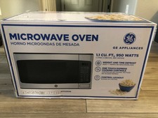 Ge Microwave 1 1 Cu Ft 950 Watts Stainless Steel Distressed Box