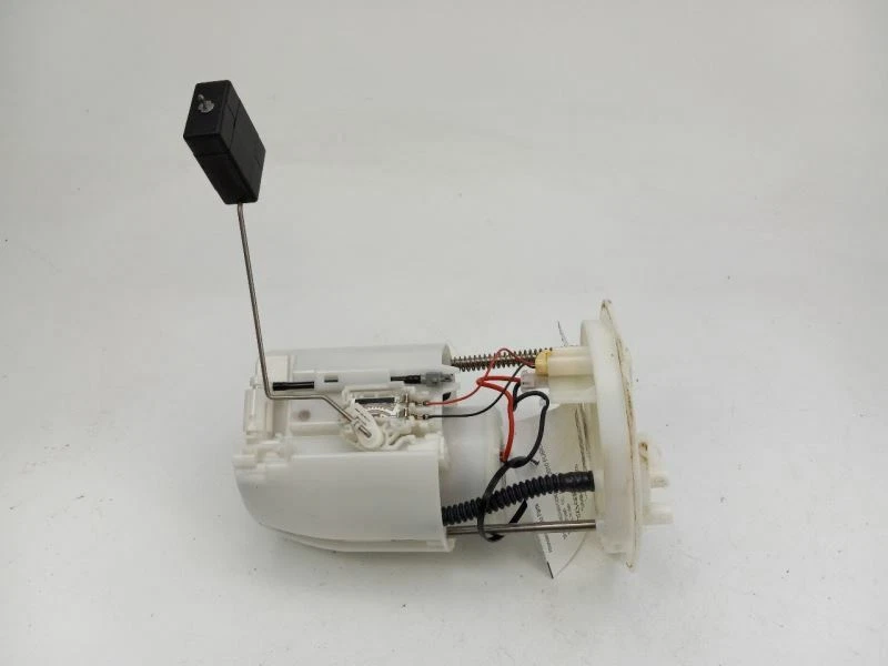 2010 FORD FUSION FUEL PUMP - Image 3 of 4