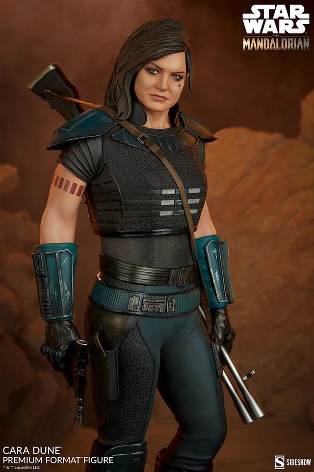 Star Wars The Mandalorian Gina Carano Cara Dune Premium Form Statue 1/4 Sideshow - Image 4 of 4