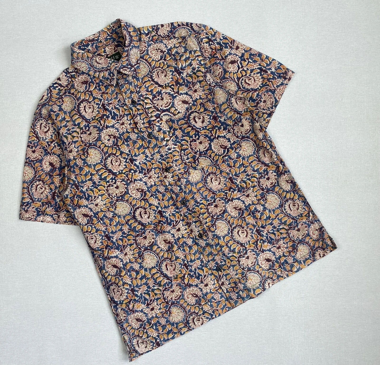 Men’s Orvis Floral Short Sleeve shirt size M