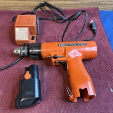 FEIN TYP 110 02 7.2V REVERSIBLE 2 SPEED SCREWDRIVER W/ BATTERY & CHARGER