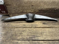 Vintage 5 1/2 lb Iron City Miners Pick Axe Digging Tool 21.5” Long - Star Logo