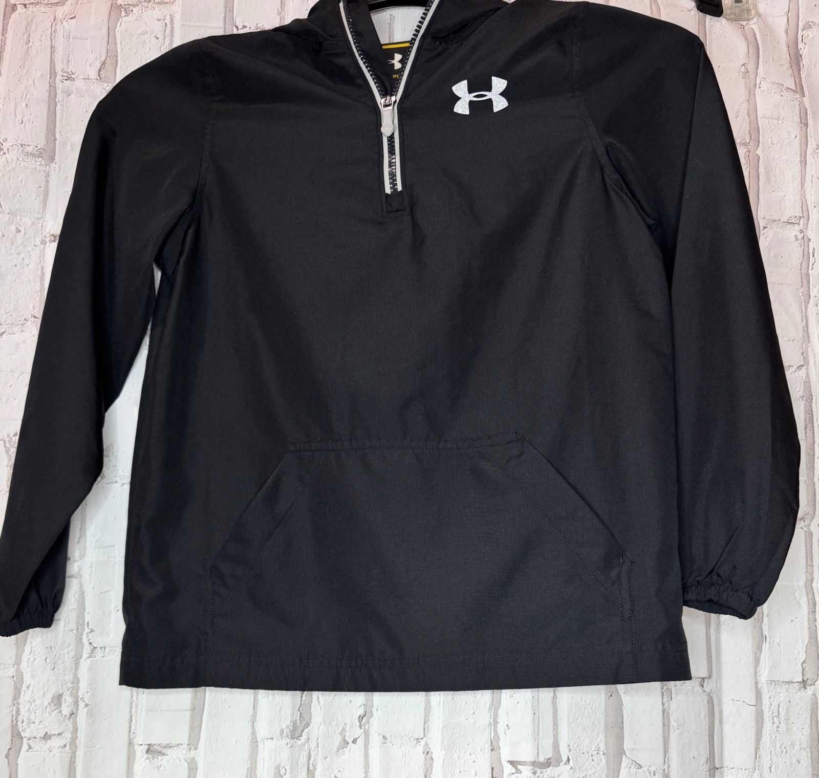 Under Armour Youth UA Storm Windbreaker Jacket &ndash; Black &ndash;