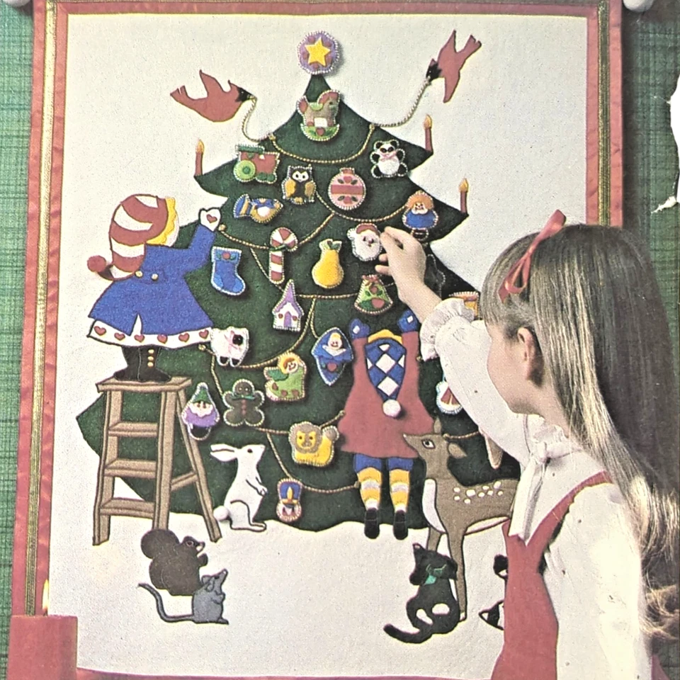 Calendario de Adviento de Fieltro 2794 Patrón Vogue Vintage Árbol de Navidad y Adornos SIN CORTAR Foto 3 de 4