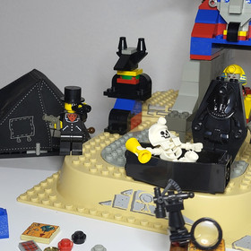 Lego Sphinx Secret Surprise 5978 W Box & Manual - Near Complete - See Pics/Video