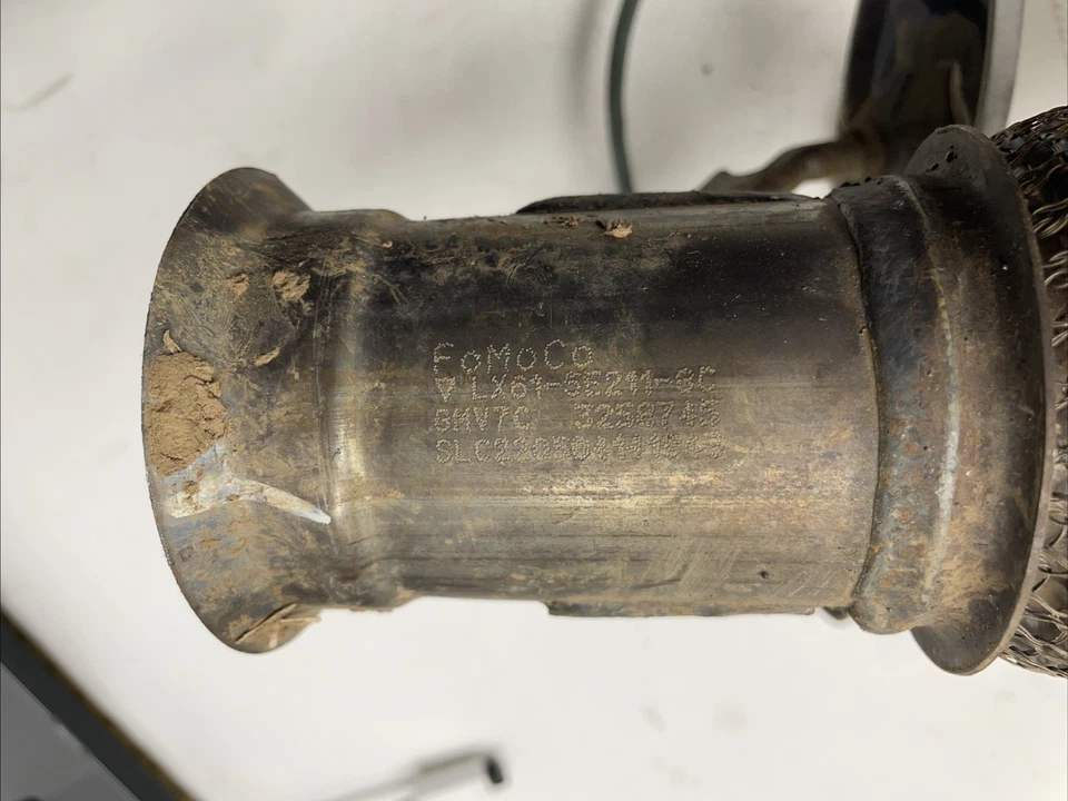 OEM 2020-2022 FORD ESCAPE 1.5L L3 TRACCIÓN DELANTERA GAS TUBO DE ESCAPE DELANTERO LX61-5E211-GC Foto 4 de 4