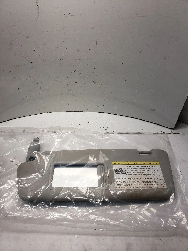 Viseira solar driver sedã sem iluminação compatível com 02-08 AUDI A4 1396024 - Imagem 2 de 4