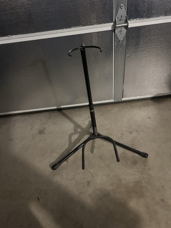 Acoustic Guitar Stand