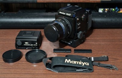 Mamiya RZ67 Professional + Mamiya-Sekor Z 90mm lens + Winder II