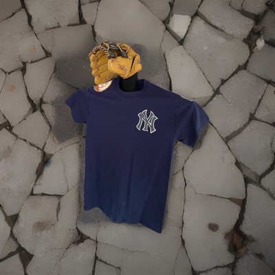 YankeesN ew York Baseball  T Shirt 