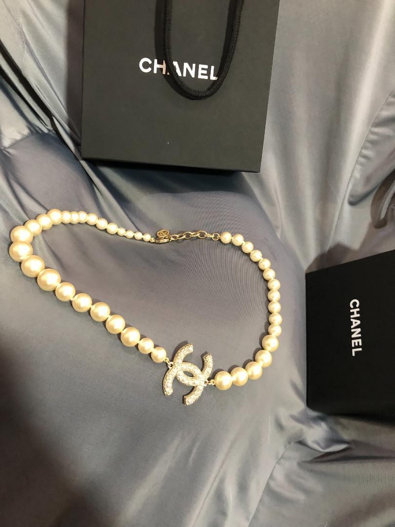 CHANEL Pearl Necklace with Crystal | eBay