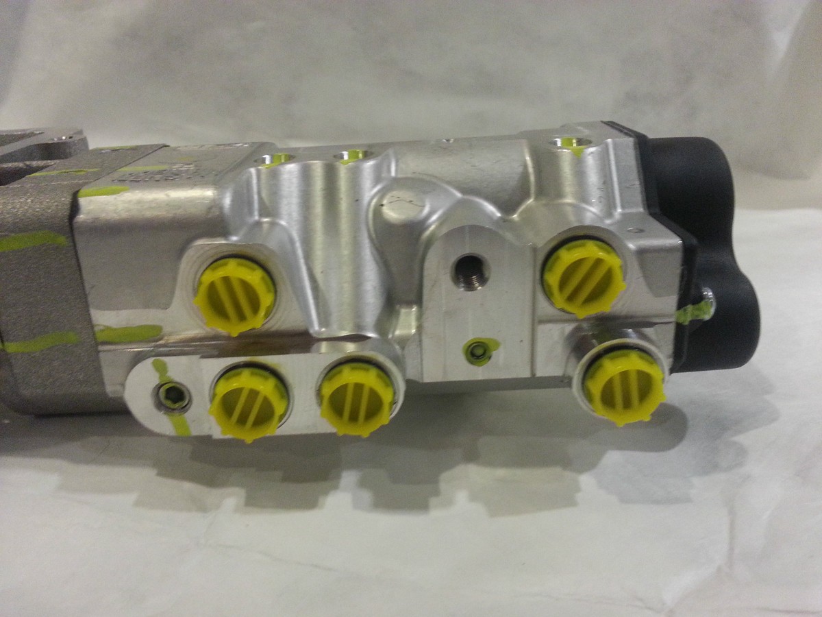 BRAND NEW MASERATI OEM ACTUATOR QUATTROPORTE/COUPE/SPYDER 183064