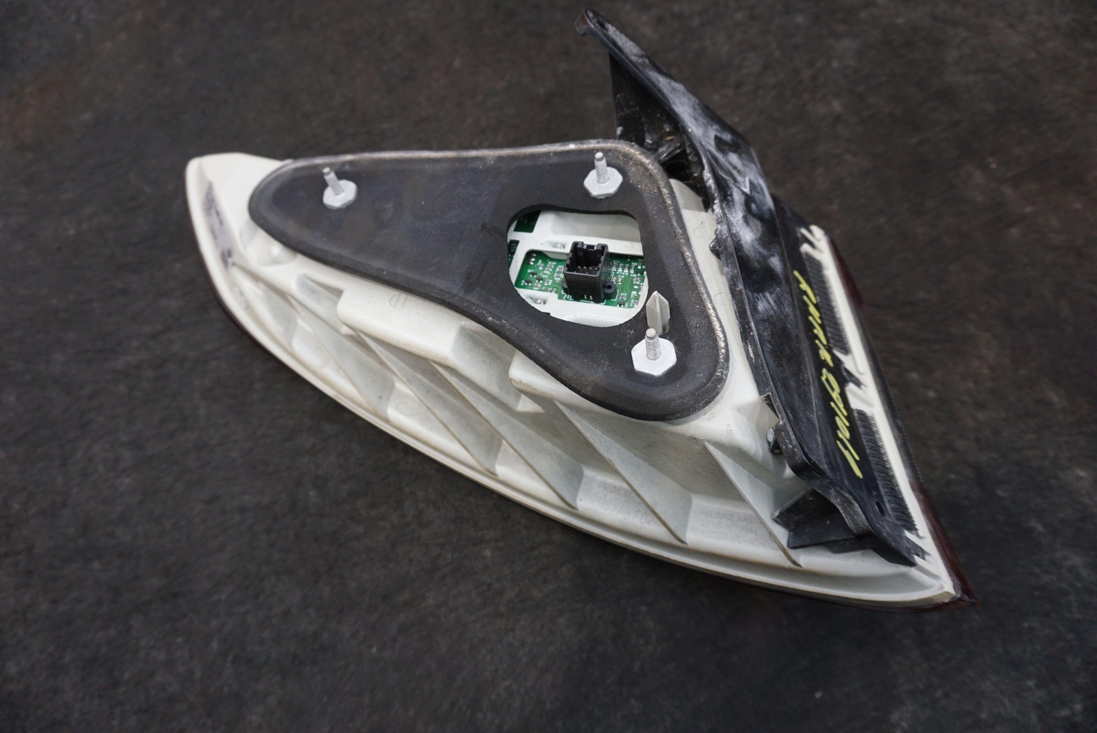 Rear Right Outer Side Tail Light 000285761 Maserati GranTurismo S 2008-14+ *Note