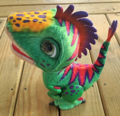 FurReal BABY DINO Dinosaur Munchin Rex Dino interactive Electronic Toy Green