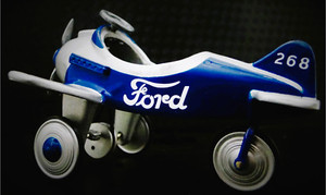 Ford P51 Mustang 1969 WW2 Plane MINI Pedal Car Metal Body SCALE MODEL AIRPLANE