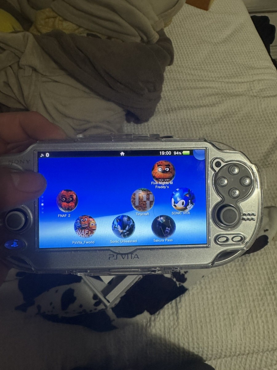 EXC+++] Sony PS Vita Ice Silver Limited Box PCH-1000 OLED Console