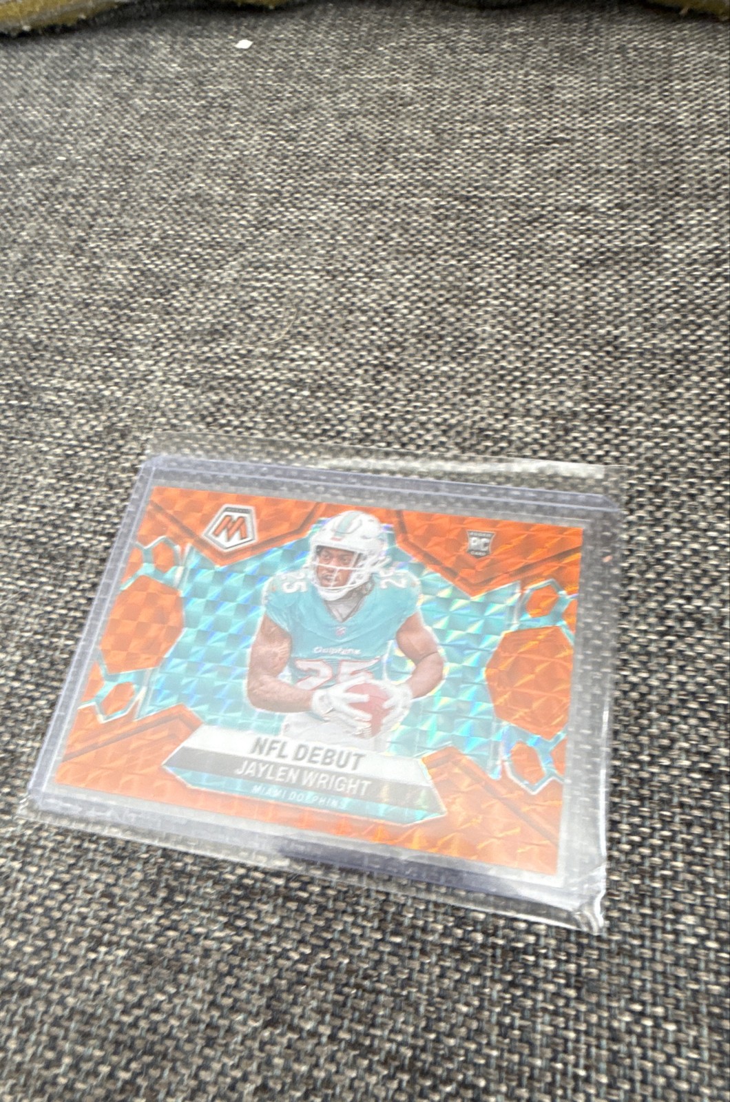 2024 Panini Mosaic - NFL Debut Jaylen Wright #280 Orange Mosaic Prizm /199 (RC)