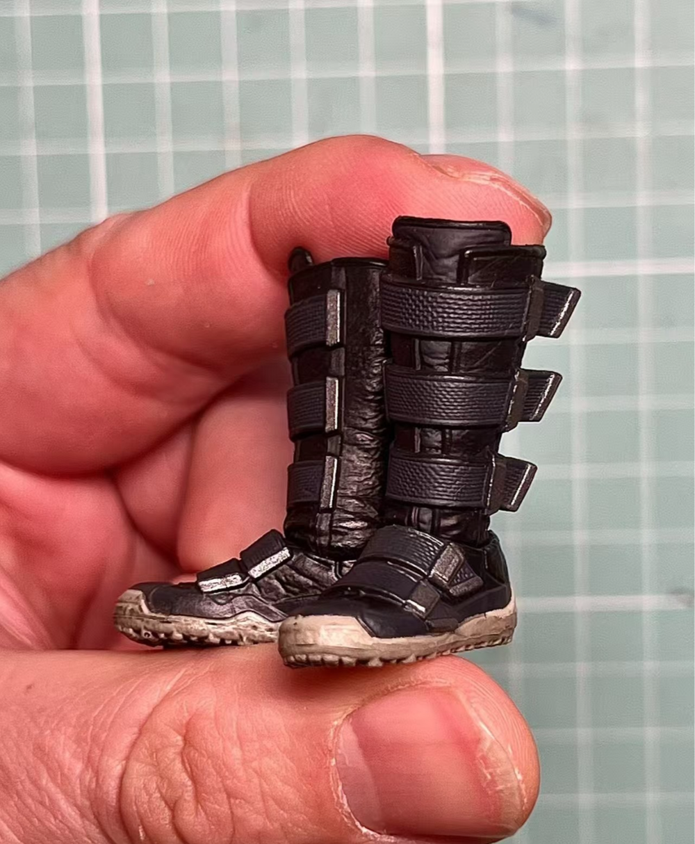 1:12 Scale Boots Model For 6'' Mezco Actin Figure Body