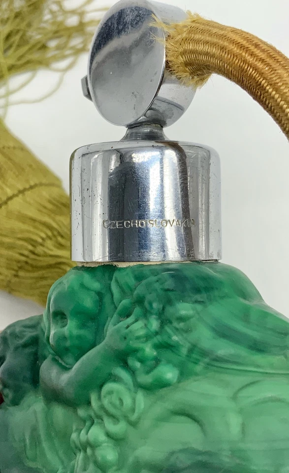 Antique Ingrid green Malachite perfume Atomizer with Cherubs Czech art glass - Image 3 of 4