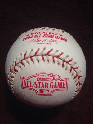 RAWLINGS 2004 OFFICIAL All-Star Game BASEBALL- ONLY ORIGINAL BALL