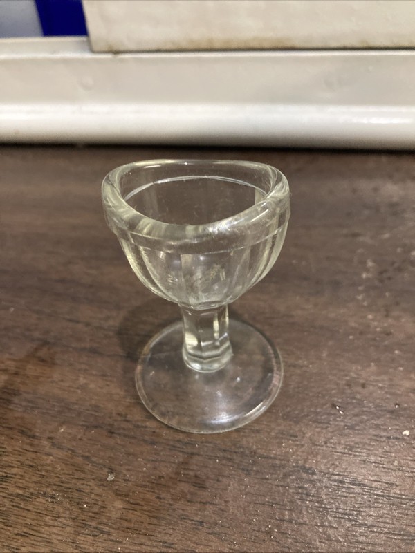 Vintage Clear Glass Eye Wash Cup Stem Pedestal Ocular Care Apothecary 2.5"