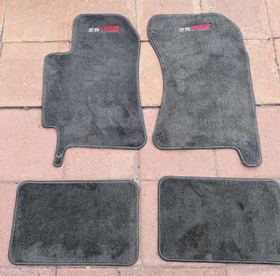 2002-2007 Subaru Impreza 2.5RS CARPETED FLOOR MATS 4PCS Genuine OEM USED GOOD