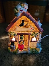 Porcelain Halloween Village Light-Up Haunted Farm House Works Cord VTG Lighted