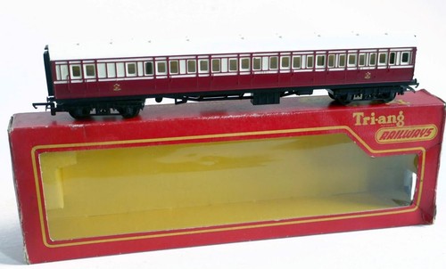 TRIANG / RAILWAYS (R428) CALEDONIAN BRAKE / COMP COACH 7501 (BOXED) | Condition: Used