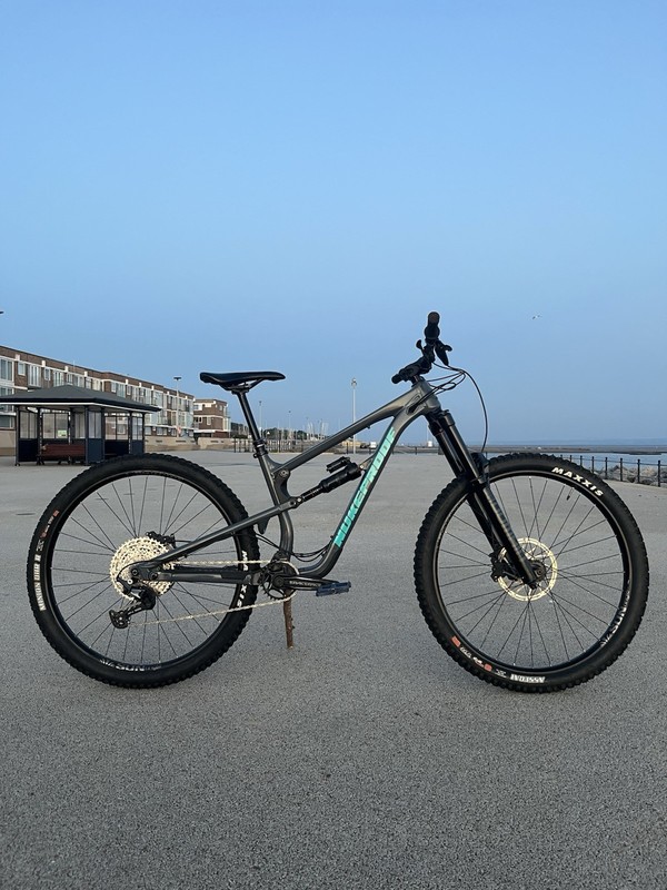 Nukeproof Mega 290 Comp -Medium 2023