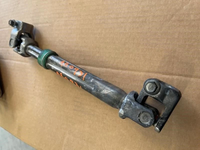 2019 Ford F550 Super Duty 6.7L 4x4 USED Steering Column Sector Shaft Line - Image 3 of 4