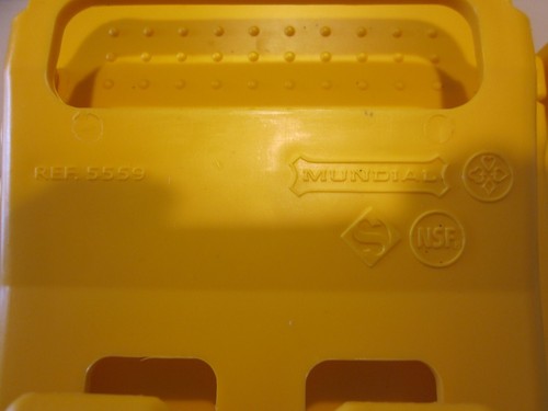 Mundial Professional 5500 Series Plastic Take Apart Safety Scabbard Yellow New - Picture 2 of 4