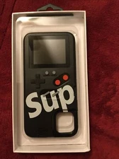 Classic Nostalgic Game Cell Phone Sheliv