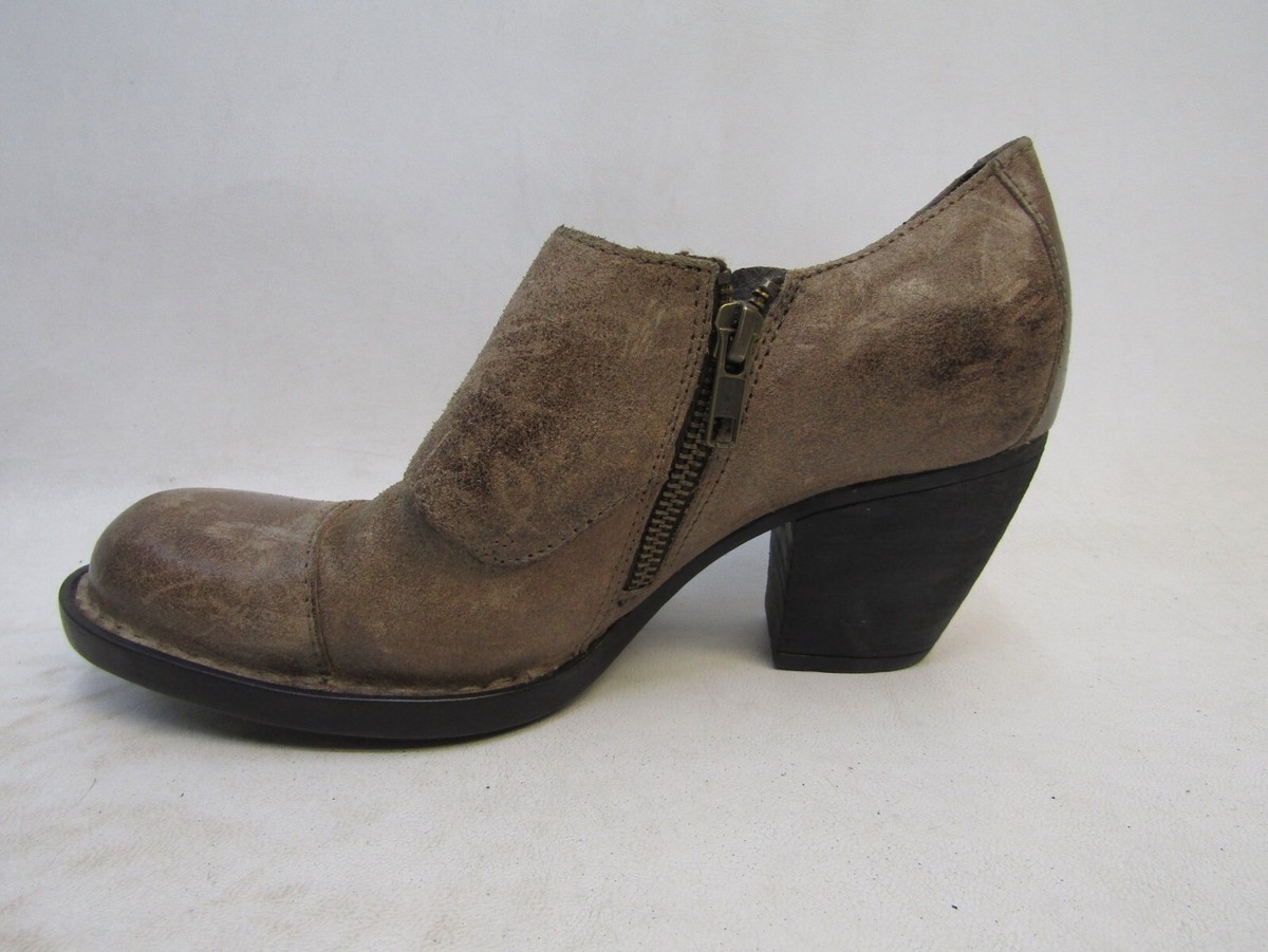 Born Womens Size 8 M Brown Distress Leather Zip Buckle  display picture 3