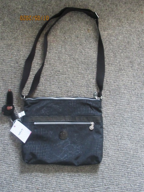 davina kipling bag