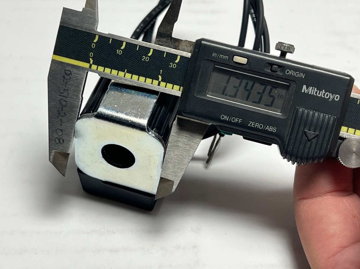 ARGO HYTOS C19B-01200E1 Magnetspule 12 Volt Ventil Solenoid Coil 19 Mm