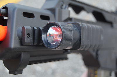1xx Flashlight for Double Eagle M82/M83/M85 Electric Airsoft Gun Plus Battery