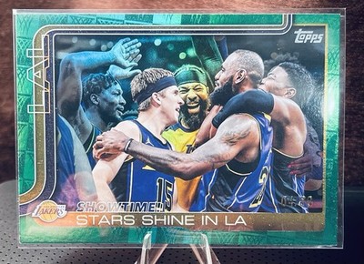 2025 Topps #293, Showtime Tip-off Green Holo Foil Parallel /99