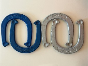 Vtg Set Royal Pitching Horseshoe Forged Steel St Pierre Worcester MA Blue Silver