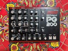 Roland PG-200 Synthesizer Programmer