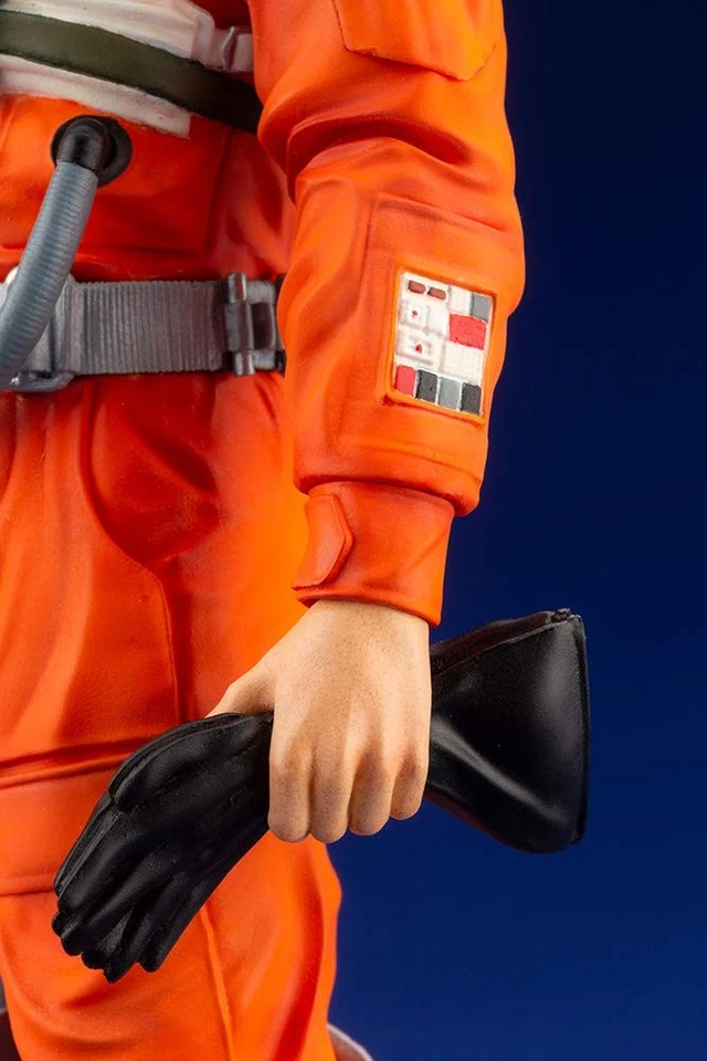 ARTFX+ Star Wars: A New Hope Luke Skywalker X-Wing Pilot escala 1/10 Foto 4 de 4