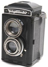 Voigtlander Brillant with Heliar 3.5/7.5cm 6x6 film camera for 120 film