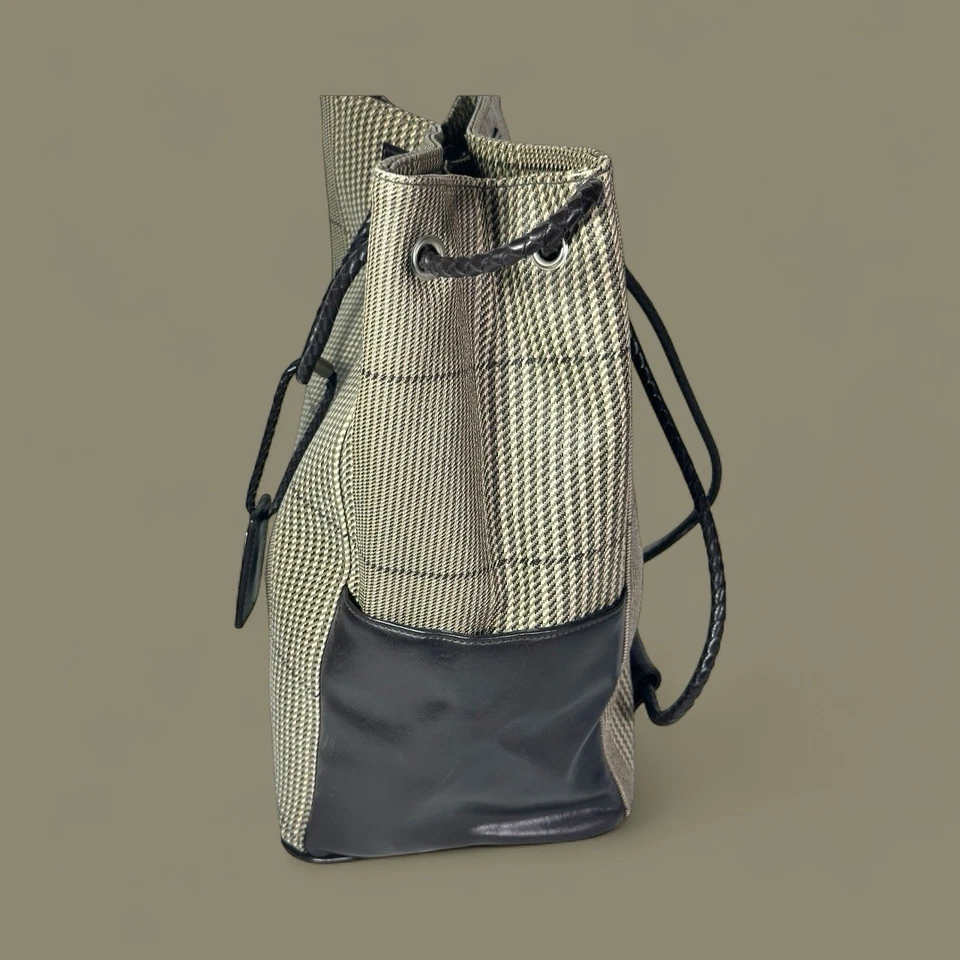 Saks Fifth Avenue Mochila de Cuero Vegano Bolso de Mano Marrón y Tostado a Cuadros Unisex Foto 3 de 4