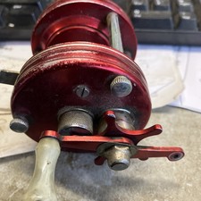 Vintage Red ABU Ambassadeur 5000 Reel SN# 623126 Handle Broken Good Otherwise