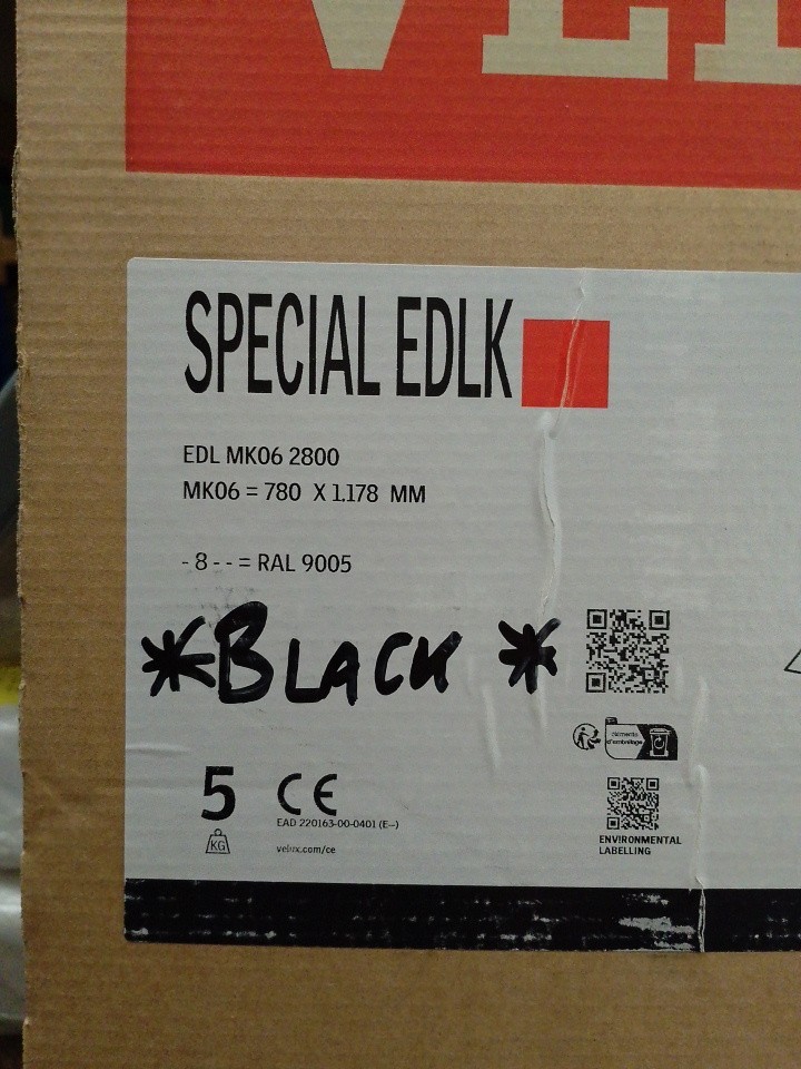 Velux Slate Flashing Kit Heritage Black Conservation 78 x 118 cm EDL MK06 2800