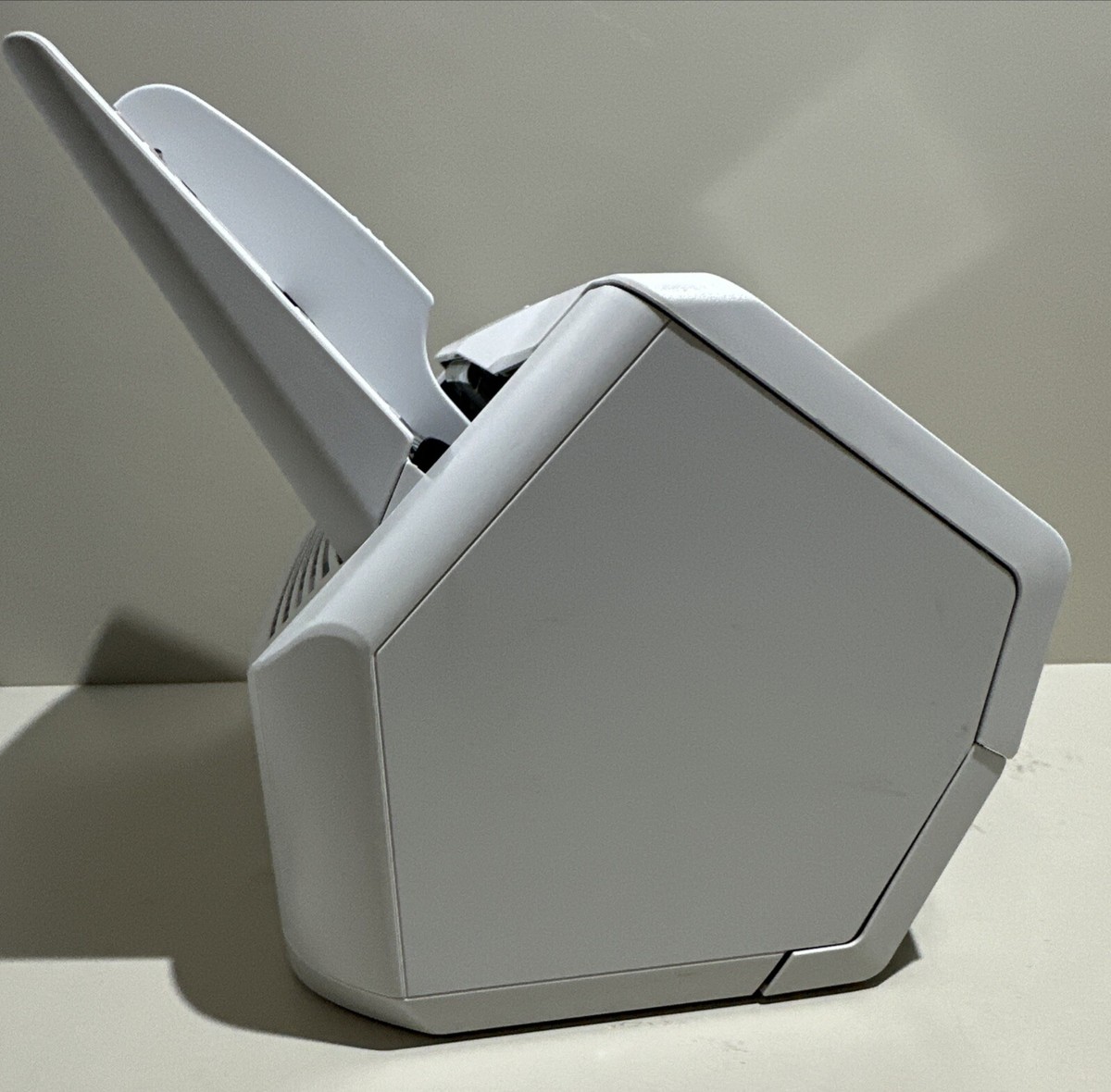 Fujitsu Fi-7300NX Dokumentenscanner - 60 Ppm ADF Scanner