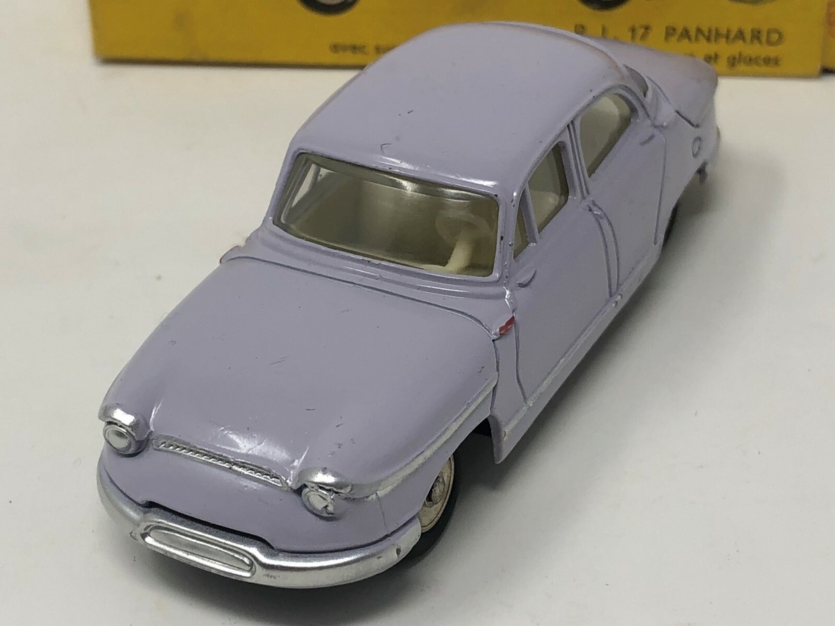 Une voiture, une miniature : Panhard PL 17 / Dinky Toys 547 – Filrouge automobile