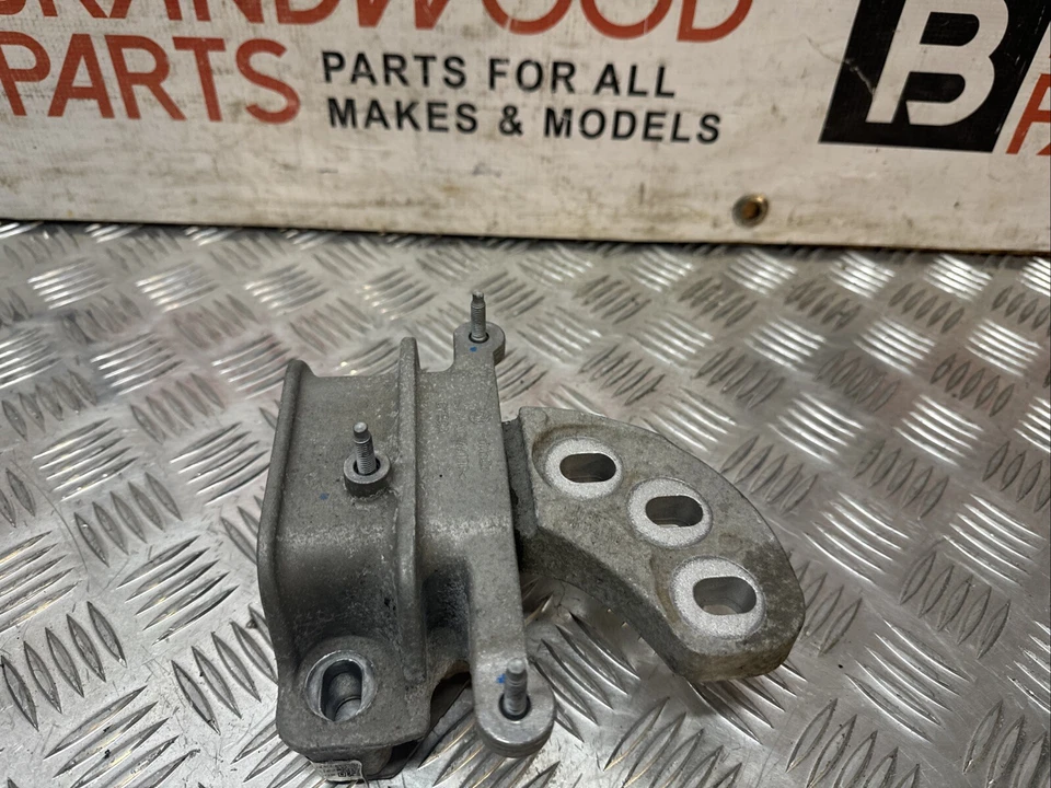 2018 FORD FIESTA MK 8 ENGINE MOUNT 1.1 PETROL  H1BG-7M121-AC - Image 4 of 4