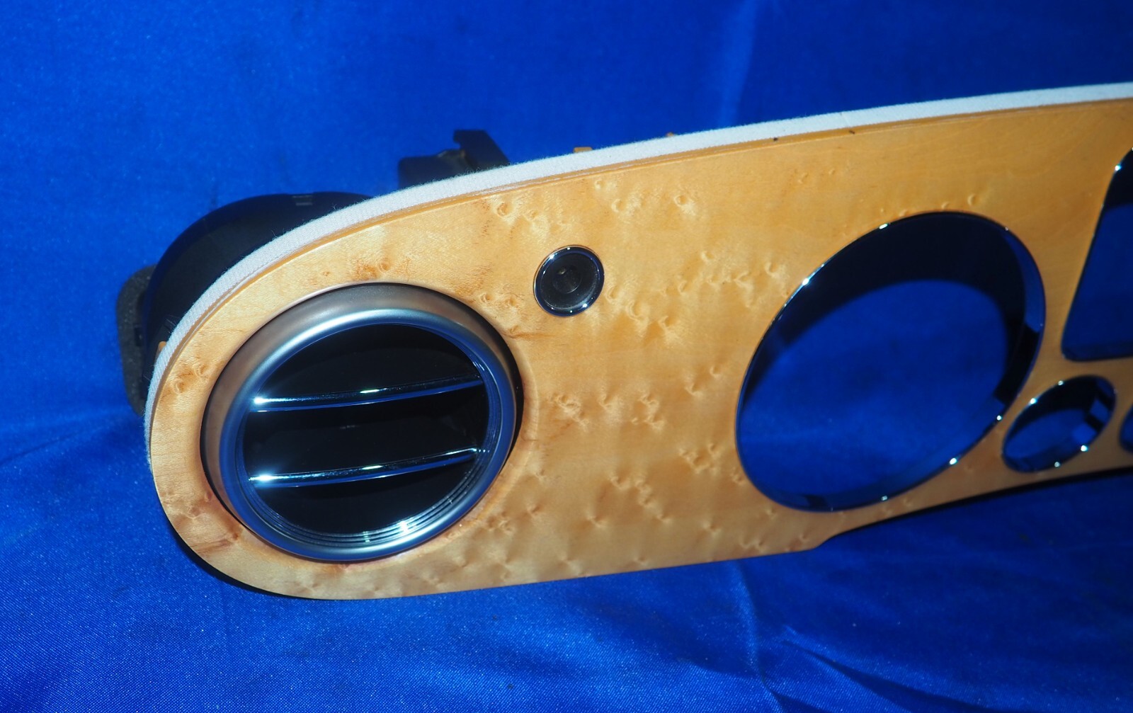 2003-2012 Bentley Flying Spur GT GTC Dash Gauge Cluster Trim Bezel Maple OEM